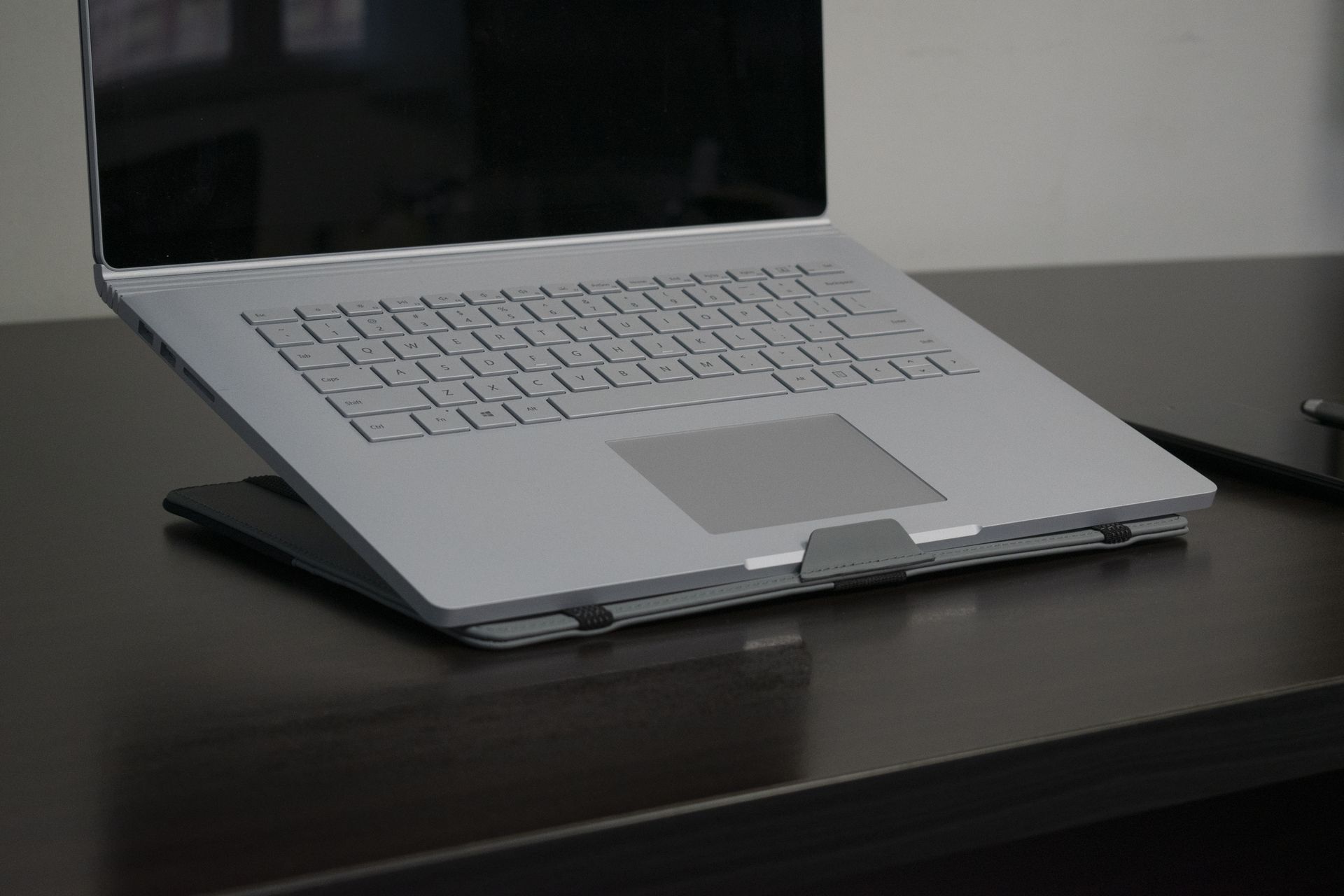 Gevoelig Ster Somatische cel Laptop accessoires klembord - Yipp & Co