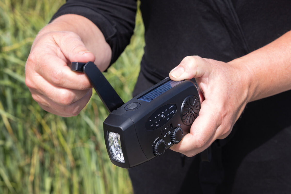 Noodradio RCS gerecycled plastic - Afbeelding 4