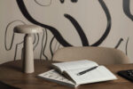 VINGA Avery RCS tafellamp - Afbeelding 2